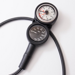 Twin Combo (Gauge & Depth Gauge) fitted complete with a 75cm Miflex Carbon HD hose - black faced (2010TWIN-CBK)